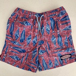 Boys Vineyard Vines swimming trunks size 6